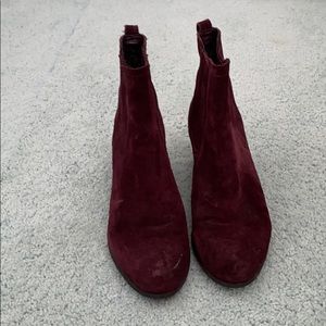Sam Edelman Maroon Suede heeled bootie